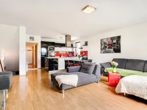 Prodej rodinného domu, Zeleneč, U Lesoparku, 174 m2