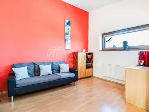 Prodej rodinného domu, Zeleneč, U Lesoparku, 174 m2