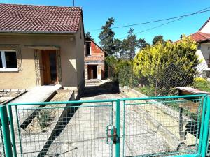 Prodej rodinného domu, Hluboké Mašůvky, 85 m2