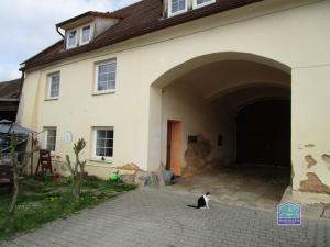 Prodej bytu 1+1, Líšťany, 68 m2