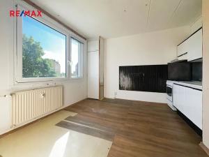Prodej bytu 1+1, Plzeň, Toužimská, 39 m2