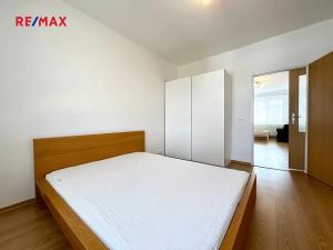 Pronájem bytu 2+1, Praha - Michle, Jihlavská, 50 m2