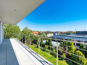 Prodej rodinného domu, Praha - Březiněves, Vlaštovčí, 242 m2