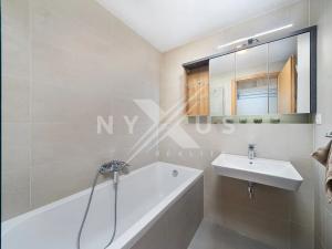 Prodej bytu 3+kk, Praha - Holešovice, U průhonu, 76 m2