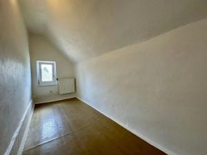 Prodej bytu 1+1, Česká Ves, Jánského, 43 m2