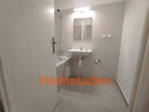 Pronájem bytu 2+1, Karviná - Nové Město, nám. Budovatelů, 55 m2