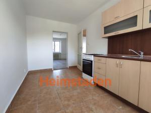 Pronájem bytu 2+1, Karviná - Nové Město, nám. Budovatelů, 53 m2
