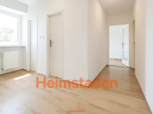 Pronájem bytu 2+1, Karviná - Nové Město, nám. Budovatelů, 53 m2