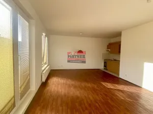 Pronájem bytu 2+kk, Tábor, Maredova, 59 m2