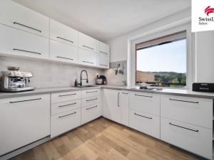 Prodej bytu 3+kk, Trutnov, Kpt. Jaroše, 75 m2
