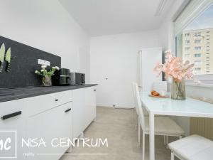 Prodej bytu 3+1, Frýdlant, Lesní, 72 m2
