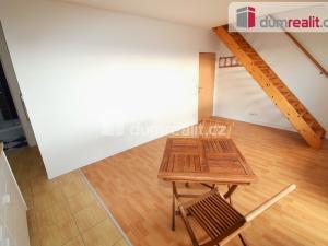 Pronájem bytu 2+kk, Praha - Smíchov, Nad Palatou, 40 m2