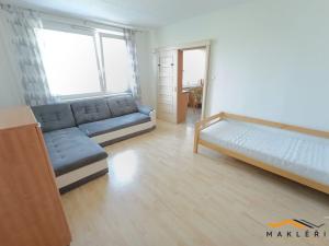Pronájem bytu 3+1, Třebíč - Nové Dvory, Novodvorská, 70 m2