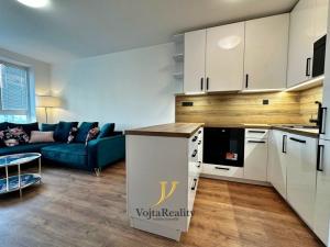 Pronájem bytu 2+kk, Olomouc, Janského, 50 m2