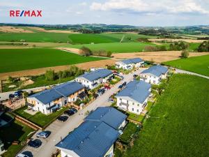 Prodej bytu 2+kk, Lavičky, 56 m2