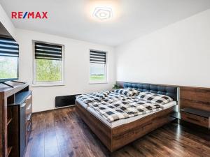 Prodej bytu 2+kk, Lavičky, 56 m2