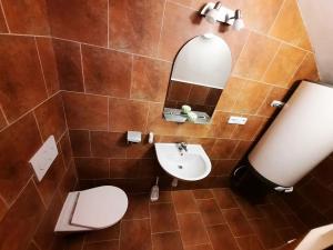 Pronájem bytu 1+1, Praha - Smíchov, Mošnova, 35 m2