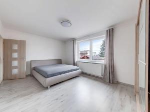 Prodej rodinného domu, Sokoleč, V Olšinkách, 244 m2