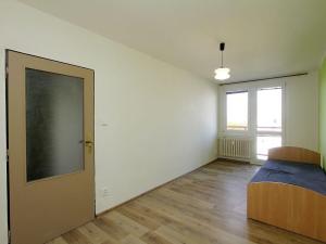 Pronájem bytu 3+1, Pardubice - Polabiny, Brožíkova, 72 m2