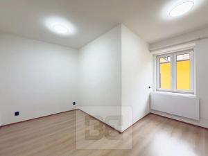 Pronájem bytu 2+kk, Brandýs nad Labem-Stará Boleslav, Masarykovo náměstí, 48 m2