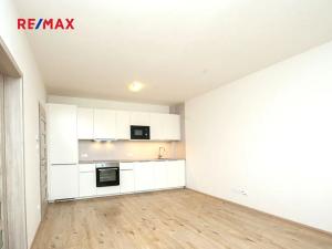 Pronájem bytu 2+kk, Praha - Ďáblice, Ďáblická, 42 m2