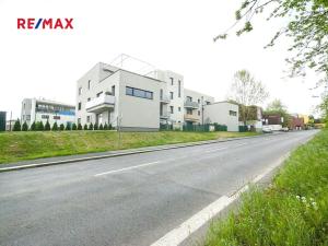 Pronájem bytu 2+kk, Praha - Ďáblice, Ďáblická, 42 m2