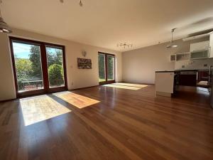 Pronájem rodinného domu, Praha - Klánovice, Jeníkovická, 220 m2