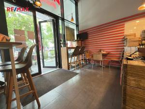 Pronájem restaurace, Praha - Holešovice, Jankovcova, 38 m2