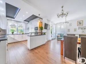 Prodej bytu 3+kk, Praha - Řeporyje, Wiesenthalova, 83 m2