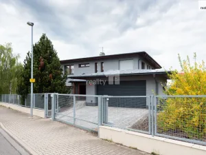 Prodej rodinného domu, Praha - Královice, K Hájku, 432 m2