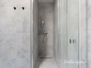 Pronájem bytu 2+kk, Praha - Kyje, Za černým mostem, 67 m2
