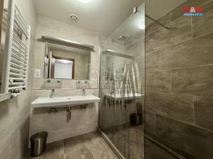 Pronájem bytu 4+kk, Praha - Veleslavín, Pod dvorem, 112 m2