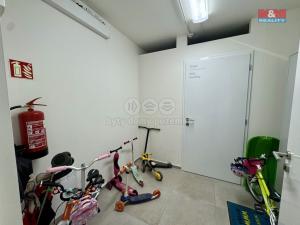 Pronájem bytu 4+kk, Praha - Veleslavín, Pod dvorem, 112 m2