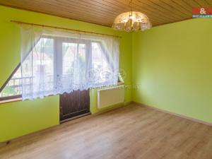 Prodej rodinného domu, Nepomyšl, 410 m2