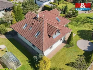 Prodej rodinného domu, Cheb - Podhrad, U Přehrady, 220 m2