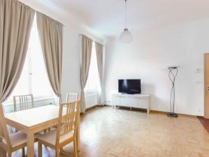 Pronájem bytu 3+kk, Praha - Smíchov, Zborovská, 76 m2