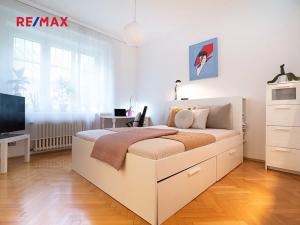 Prodej bytu 2+1, Praha - Holešovice, Tovární, 78 m2