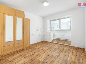 Prodej bytu 3+kk, Pardubice - Zelené Předměstí, Bacháčkova, 78 m2