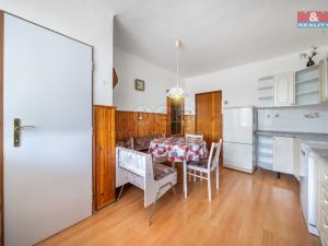 Prodej rodinného domu, Hrádek, Požárníků, 141 m2