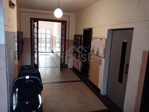 Prodej bytu 1+kk, Praha - Holešovice, Komunardů, 26 m2