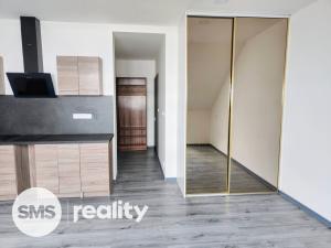 Pronájem bytu 1+kk, Brno, Dukelská třída, 29 m2
