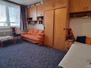 Prodej bytu 3+1, Strážnice, Kovářská, 77 m2
