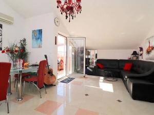 Prodej bytu 3+kk, Vodice, Chorvatsko, Srima XVII, 71 m2