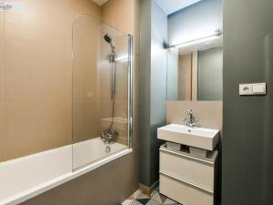 Pronájem bytu 2+kk, Praha - Vinohrady, Lucemburská, 50 m2