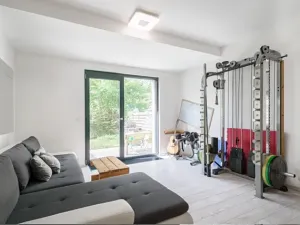 Pronájem bytu 1+kk, Praha - Karlín, U Mlýnského kanálu, 47 m2