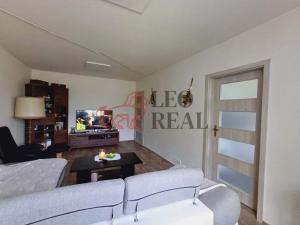 Prodej bytu 2+1, Líšťany - Luhov, 65 m2