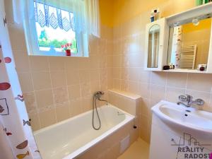 Prodej rodinného domu, Václavov u Bruntálu - Dolní Václavov, 90 m2