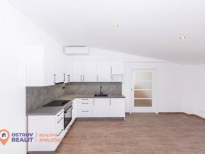 Pronájem bytu 3+kk, Šumperk, Langrova, 90 m2