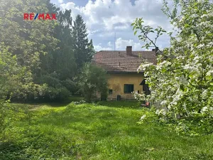 Prodej rodinného domu, Čistá, 300 m2