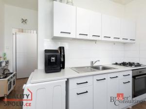 Prodej bytu 2+1, Bruntál, Jesenická, 54 m2